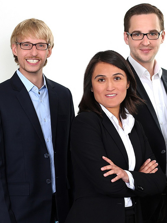 Several Nanoscribe colleagues